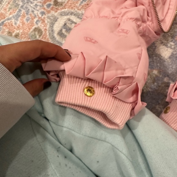 6-9M Juicy Couture Winter Onesie - Picture 4 of 4